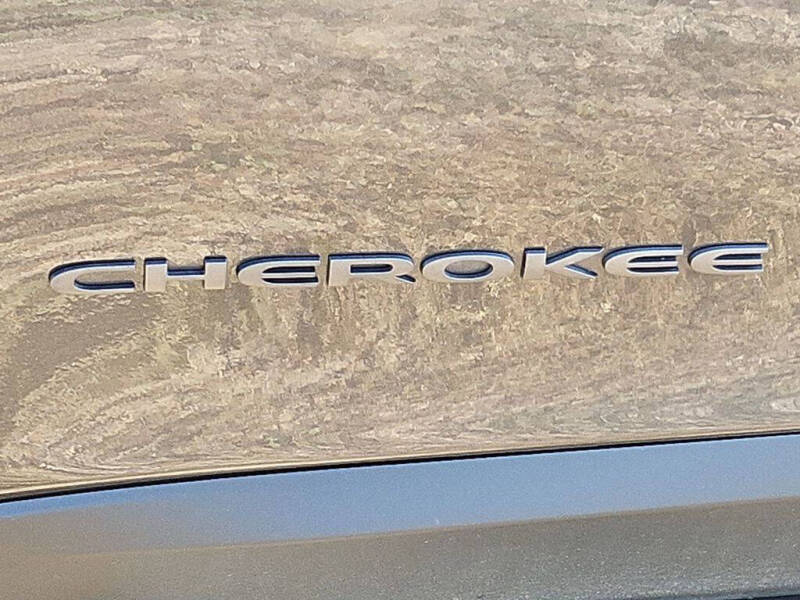 2022 Jeep Cherokee Trailhawk