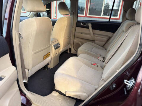 2013 Toyota Highlander Plus