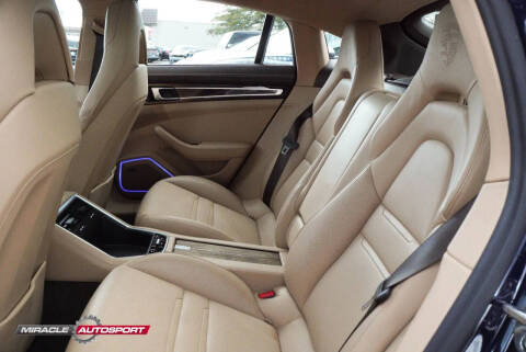 2017 Porsche Panamera 4S