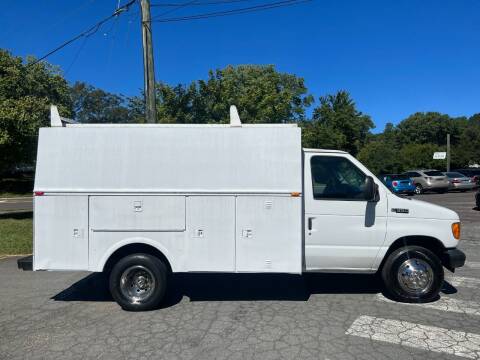 2005 Ford E-Series Chassis for sale at ABC Auto Sales 2 locations (540) 829-9500 Culpeper in Culpeper VA
