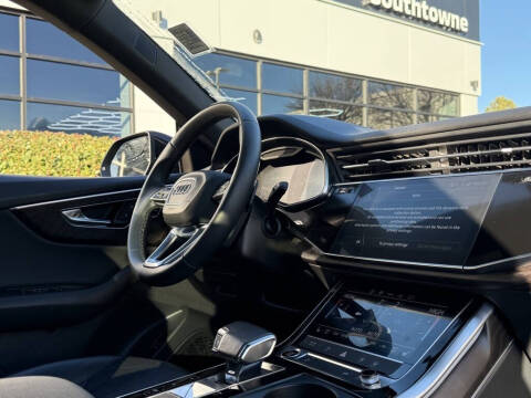 2021 Audi Q8 quattro Premium Plus 55 TFSI