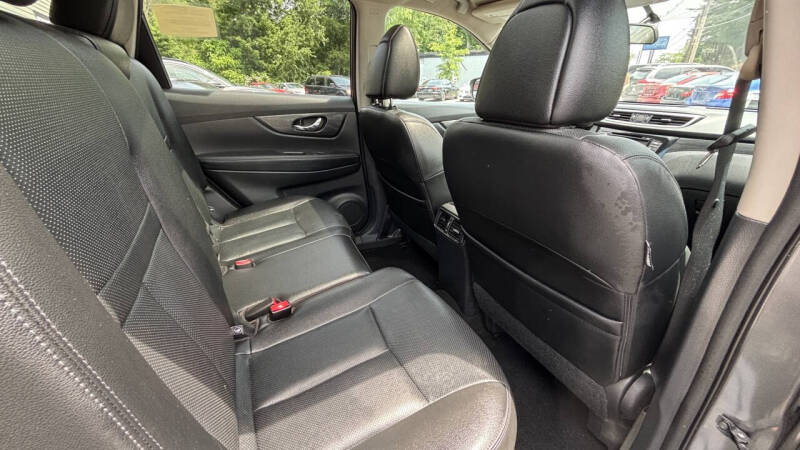 2016 Nissan Rogue SL