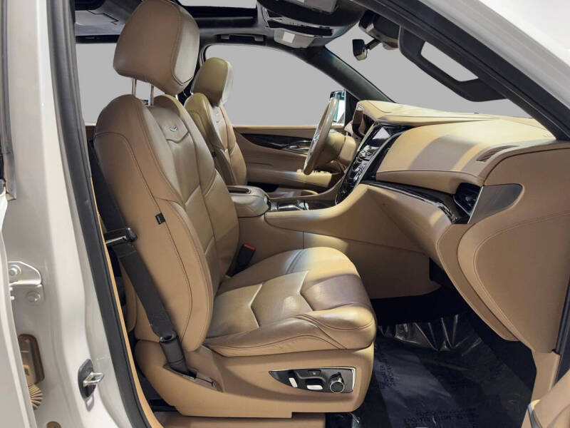 2020 Cadillac Escalade ESV Platinum