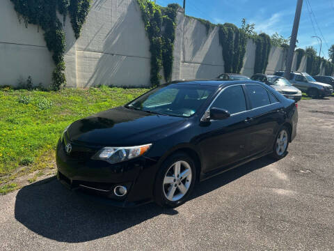 2014 Toyota Camry for sale at Metro Motor Sales in Minneapolis MN