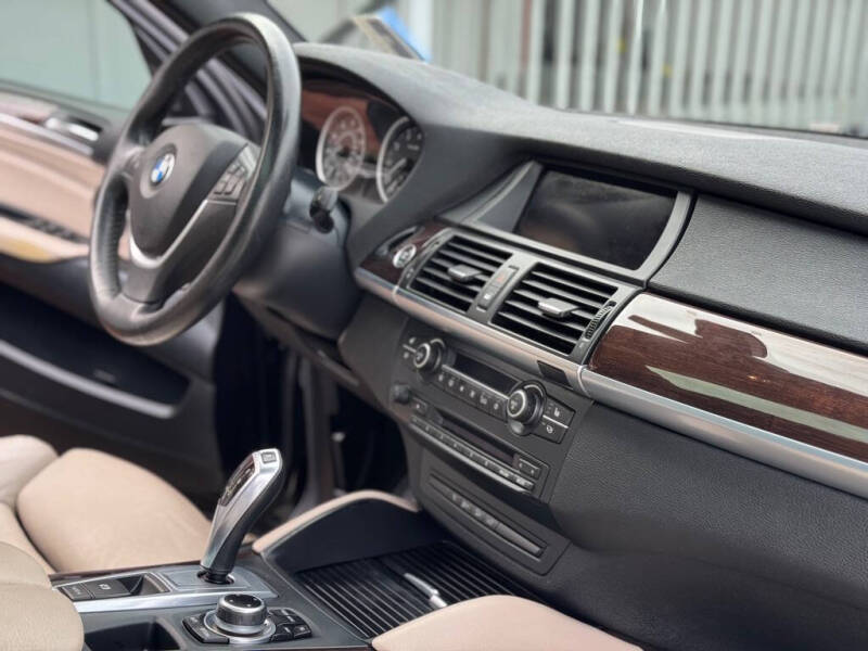 2013 BMW X6 xDrive50i