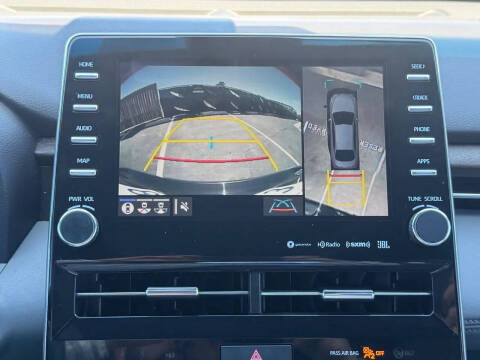 2022 Toyota Avalon Hybrid Limited