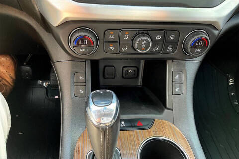 2019 GMC Acadia SLE-2