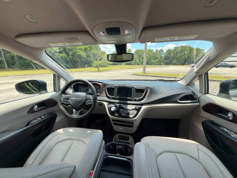 2021 Chrysler Voyager LXi