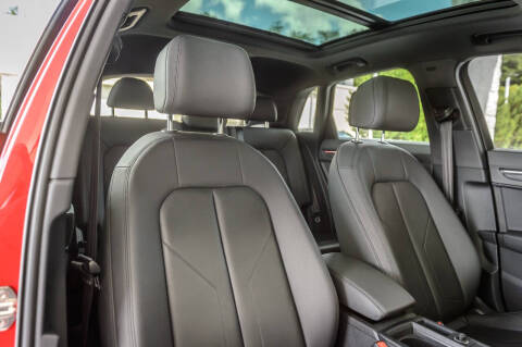 2021 Audi Q3 quattro S line Prem Plus 45 TFSI