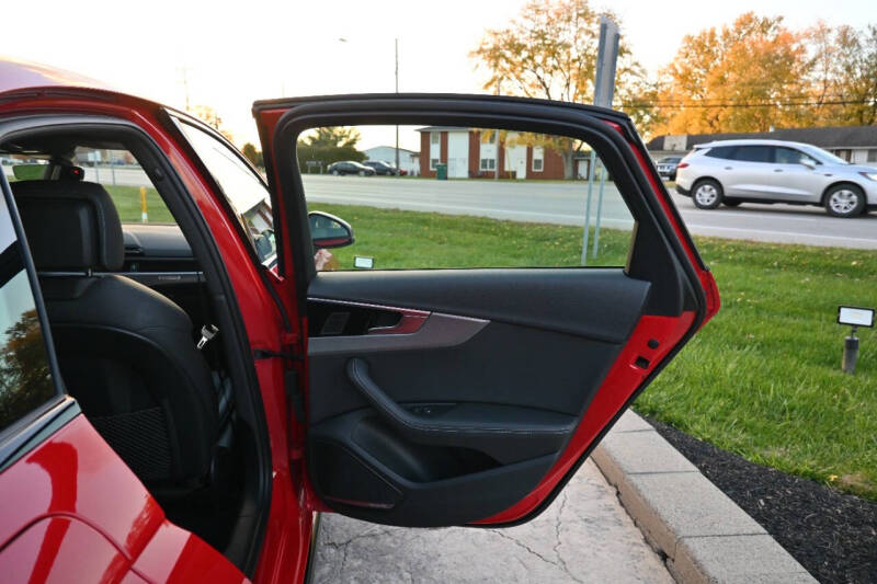 2022 Audi A4 quattro S line Prem Plus 45 TFSI