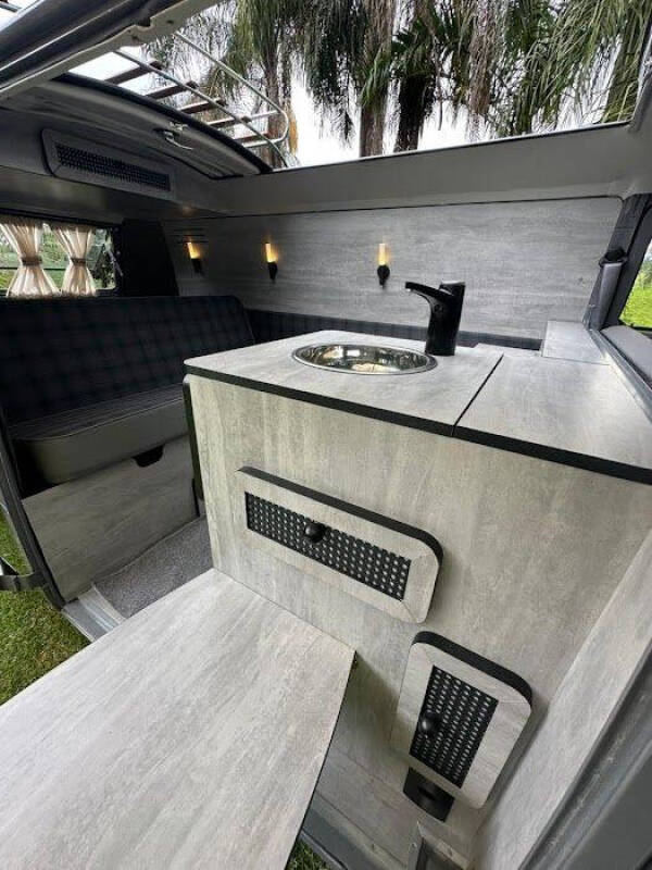 1995 Volkswagen Bus