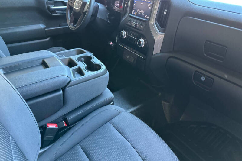 2022 GMC Sierra 1500 Pro