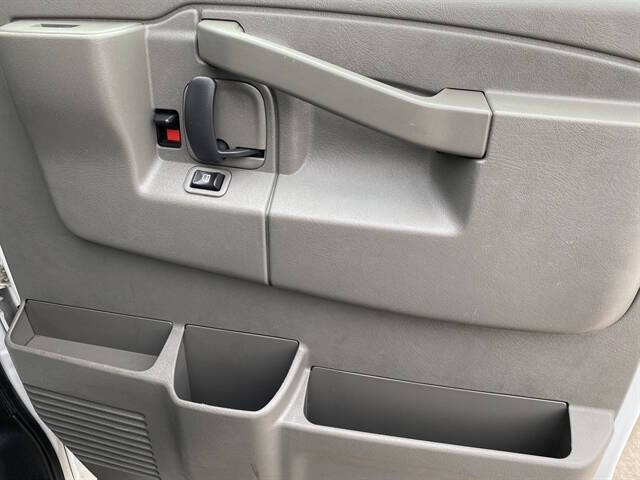 2018 GMC Savana 2500