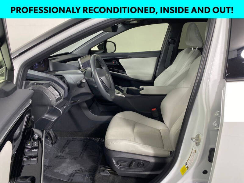 2024 Toyota bZ4X Limited