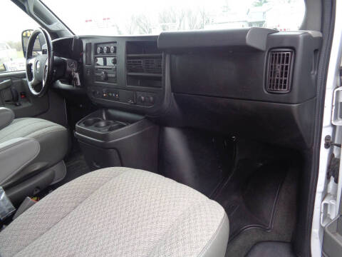 2017 Chevrolet Express LT 3500