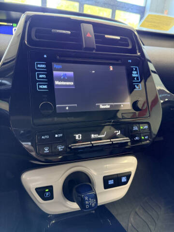 2018 Toyota Prius Three