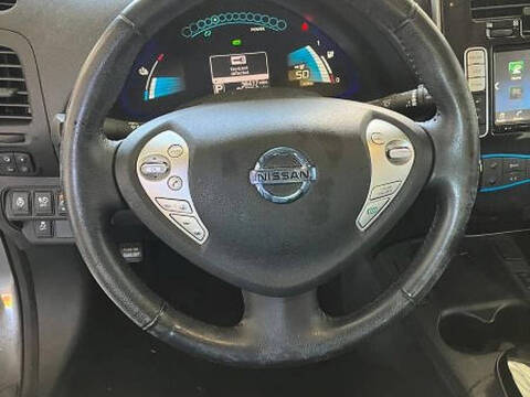 2016 Nissan LEAF