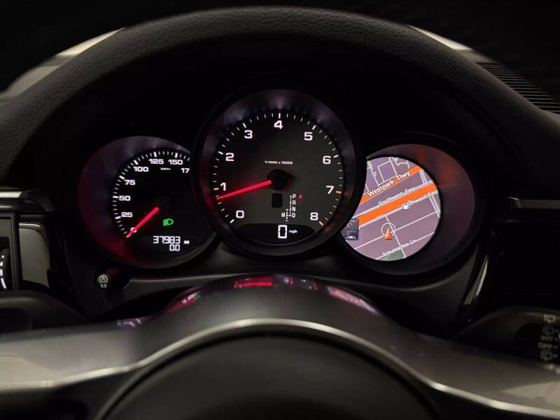 2020 Porsche Macan S