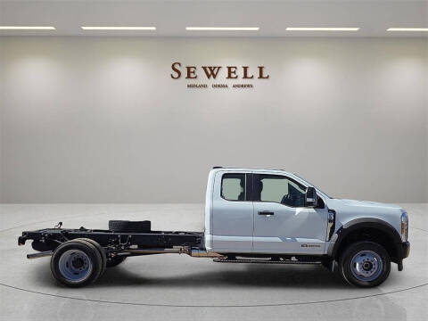 2025 Ford F-550 Super Duty