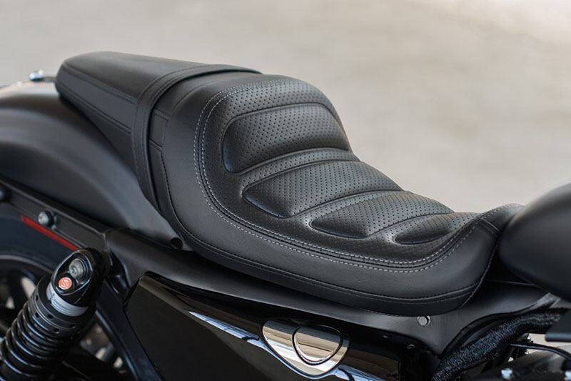 2017 Harley-Davidson Roadster