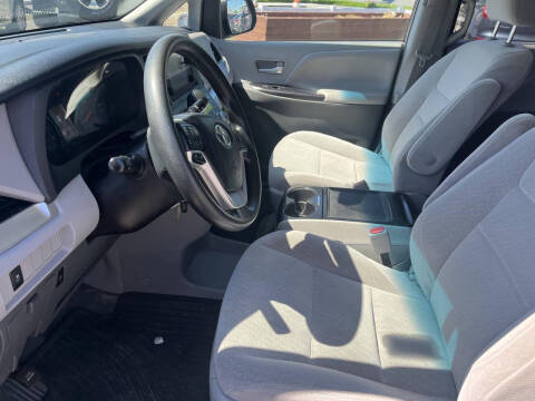 2017 Toyota Sienna