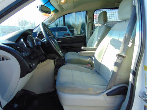 2012 RAM C/V