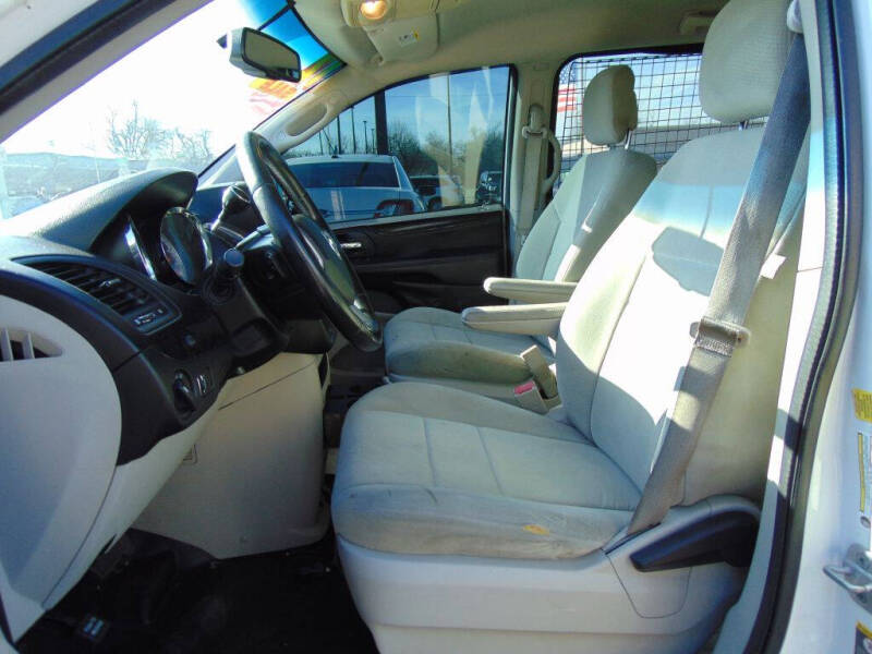 2012 RAM C/V