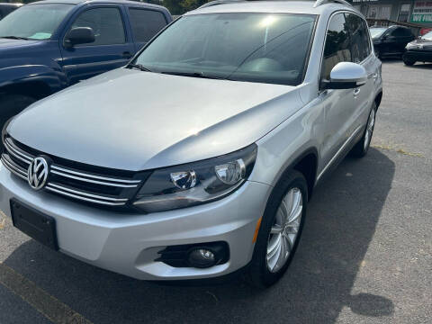 2014 Volkswagen Tiguan for sale at BRYANT AUTO SALES in Bryant AR