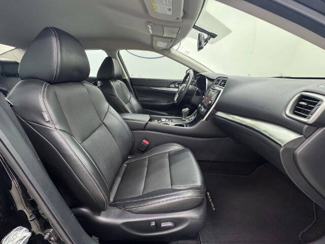 2019 Nissan Maxima