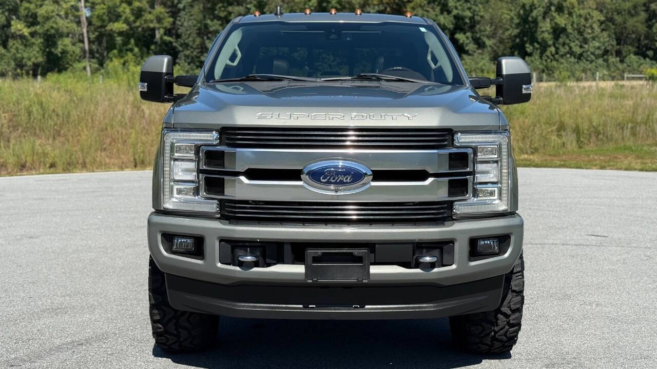 FordF-250 Super Duty9