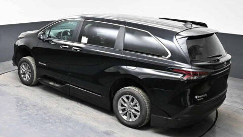 2025 Toyota Sienna