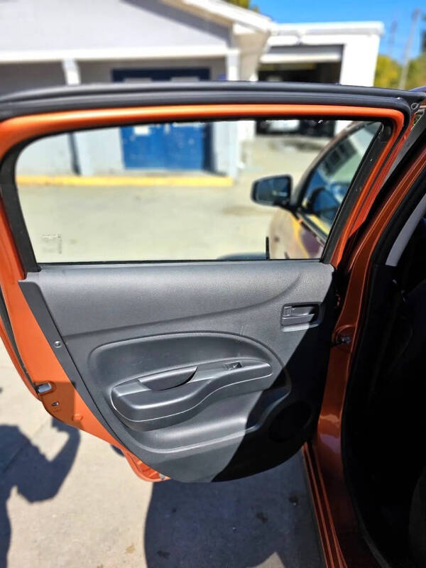 2020 Mitsubishi Mirage ES