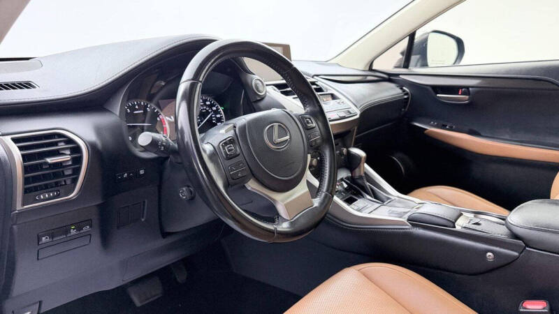 2021 Lexus NX 300