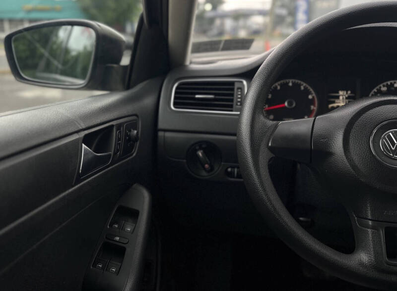 2012 Volkswagen Jetta