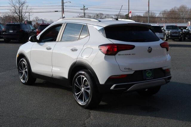 2022 Buick Encore GX Select