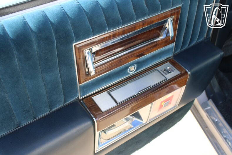 1987 Cadillac Brougham