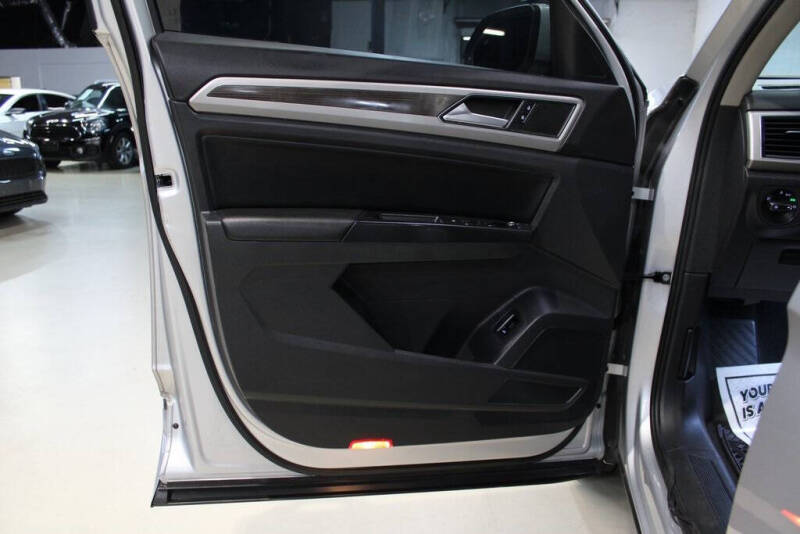 2019 Volkswagen Atlas V6 SE R-Line 4Motion