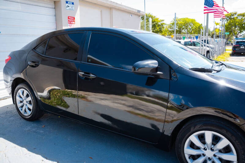 2016 Toyota Corolla LE