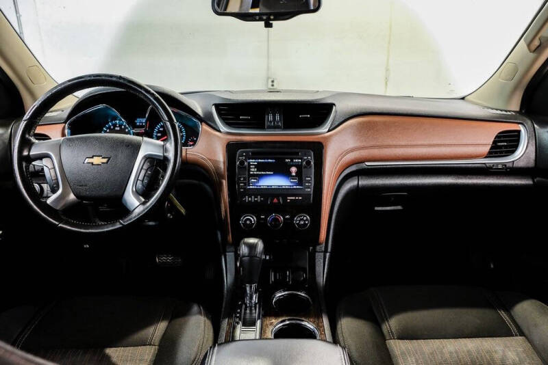 2017 Chevrolet Traverse LT