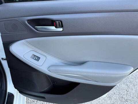 2021 Toyota Avalon XLE