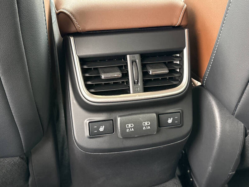 2020 Subaru Outback Touring XT