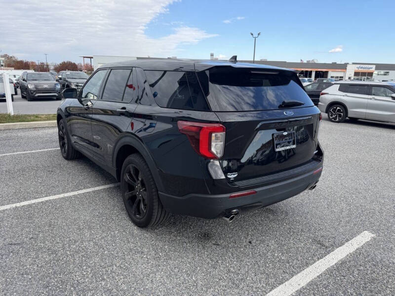 2022 Ford Explorer ST-Line