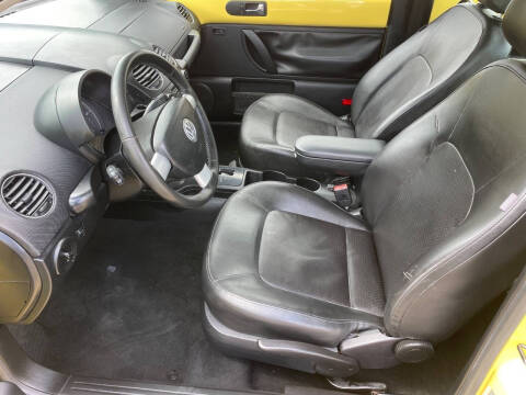 2009 Volkswagen New Beetle