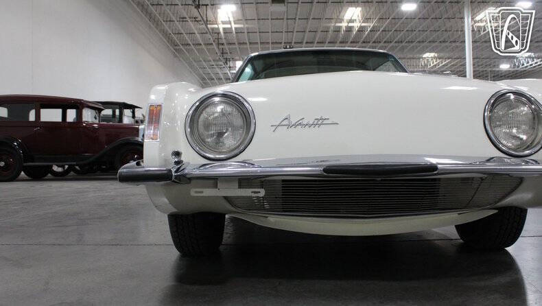 1964 Studebaker Avanti