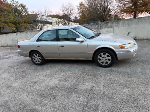 1998 Toyota Camry LE V6