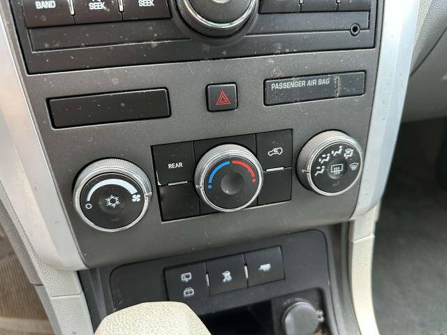 2011 Chevrolet Traverse LS