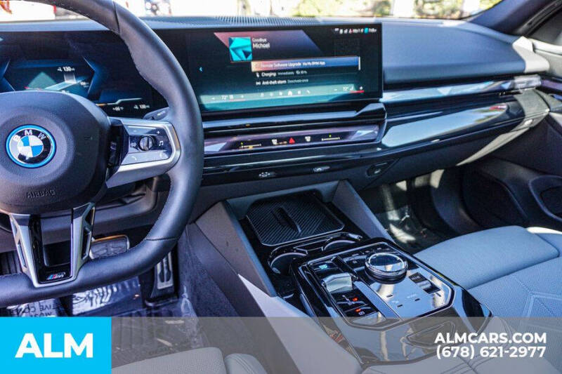 2025 BMW i5 eDrive40