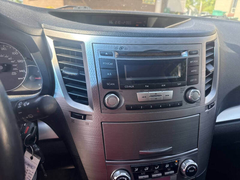2013 Subaru Outback 2.5i Premium