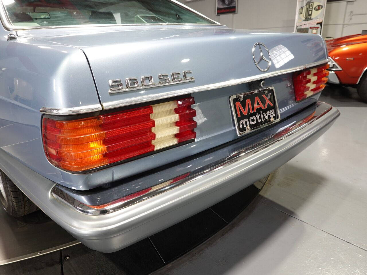 1987 Mercedes-Benz 560-Class 18