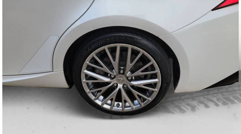 2017 Lexus IS 200t